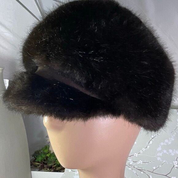 Vintage 1960’s Mod paperboy style faux fur cap. - Picture 3 of 8